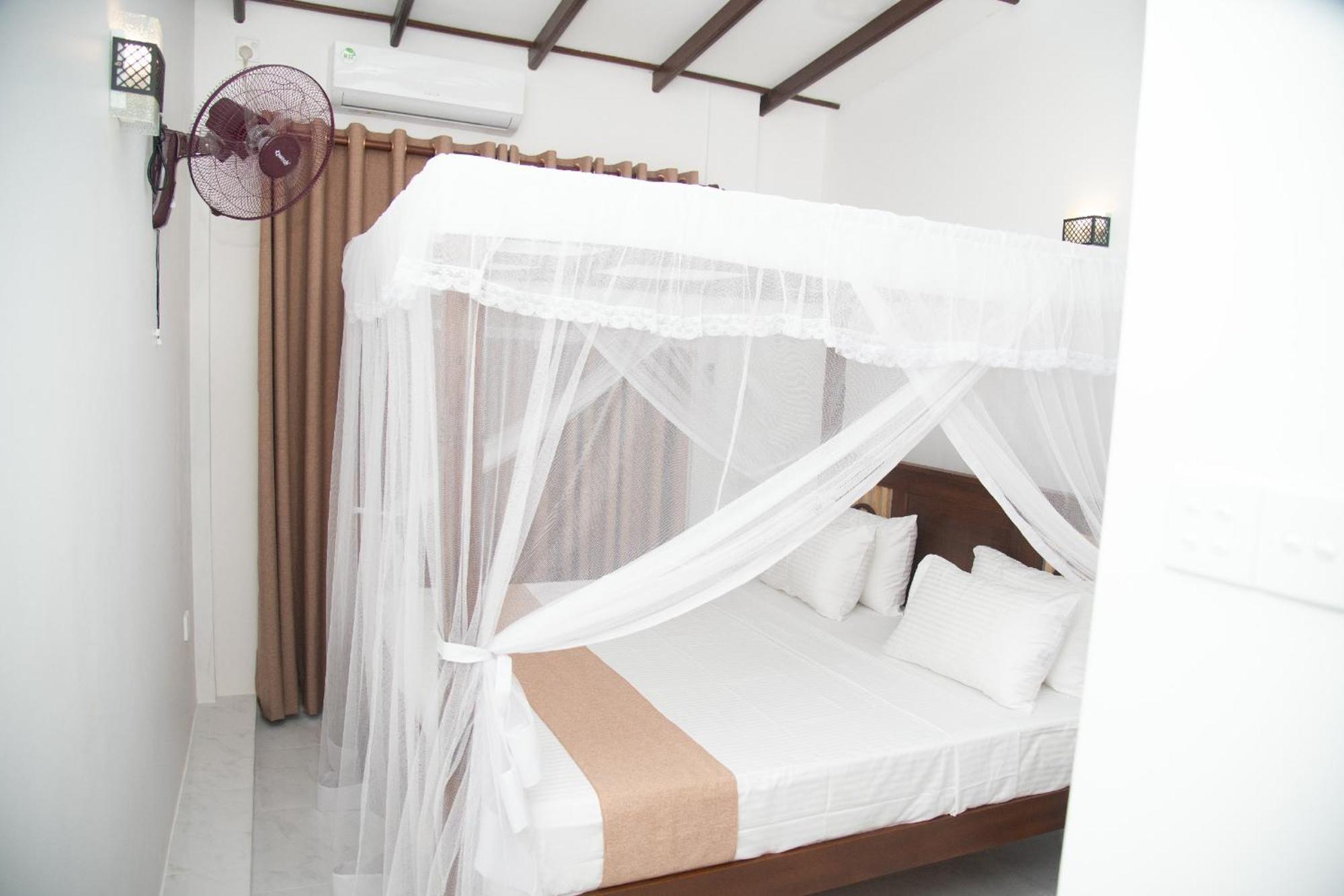 Tango Sunrise Villa Tangalle Extérieur photo