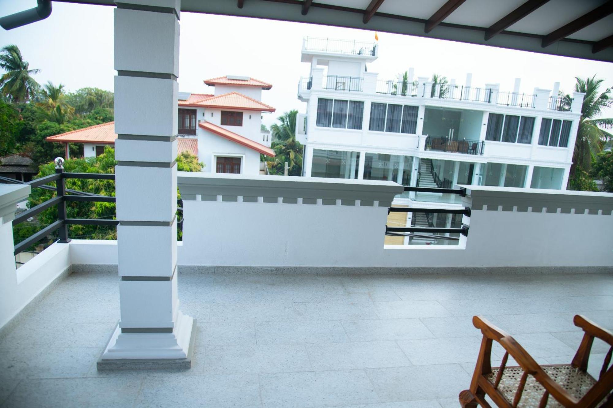 Tango Sunrise Villa Tangalle Extérieur photo