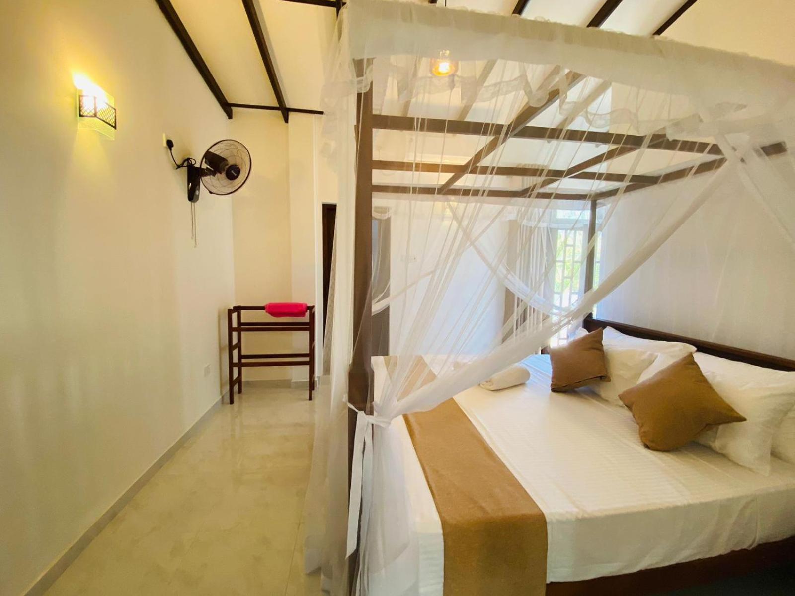 Tango Sunrise Villa Tangalle Extérieur photo