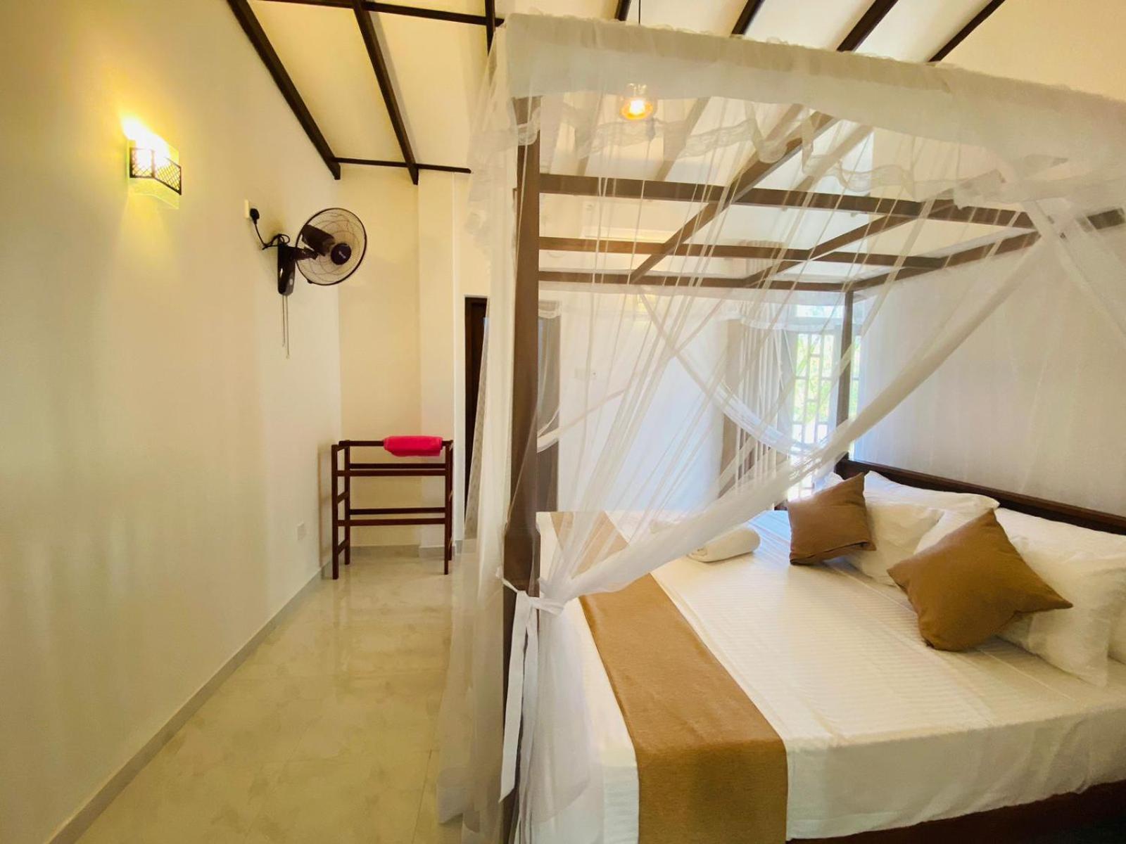 Tango Sunrise Villa Tangalle Extérieur photo